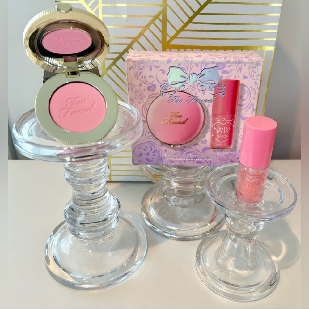 ✨Too Faced Dream a Little Dream Limited Edition Blush & Lip Oil Set NIB MFR 2025